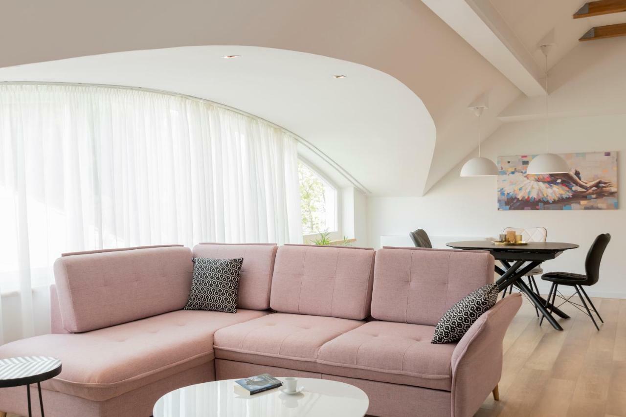 Millennium Apartments ชาโคเว็ค ภายนอก รูปภาพ