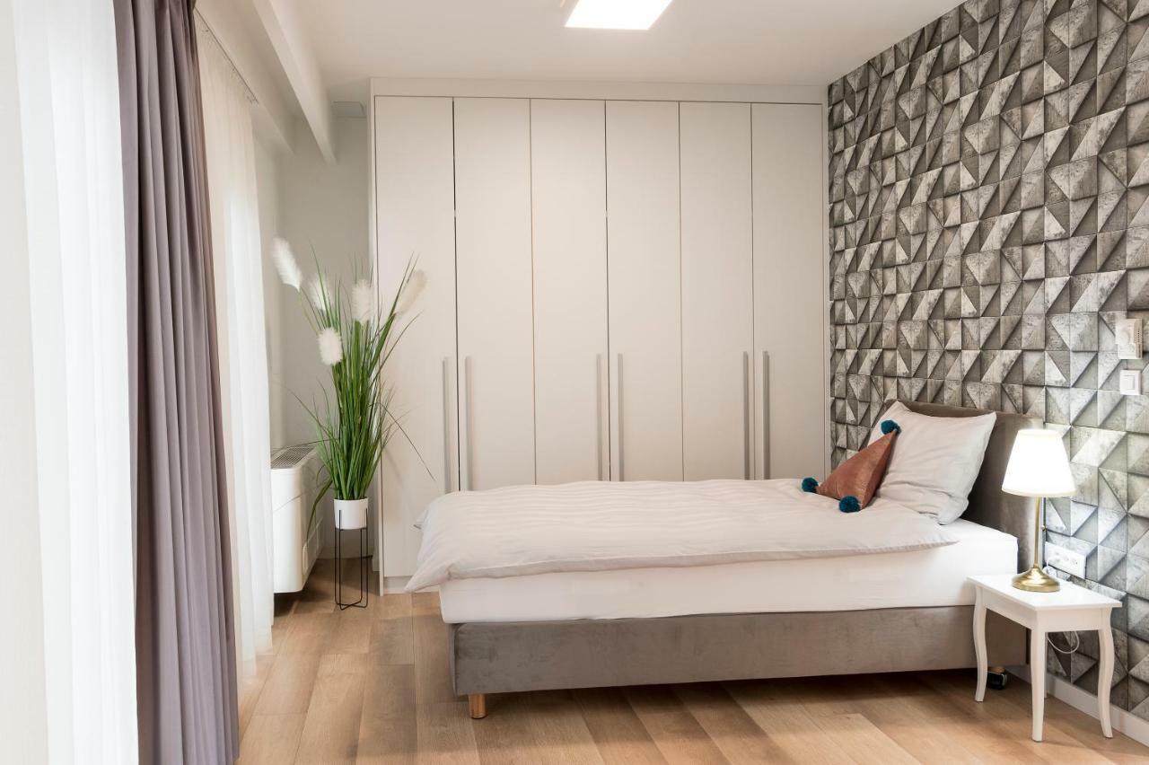 Millennium Apartments ชาโคเว็ค ภายนอก รูปภาพ